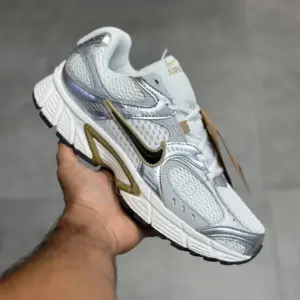 نایک وی فایو آر ان آر متالیک بژ Nike V5 RNR Parachute Beige Metallic Pewter نایک وی فایو آر ان آر متالیک بژ Nike V5 RNR Parachute Beige Metallic Pewter