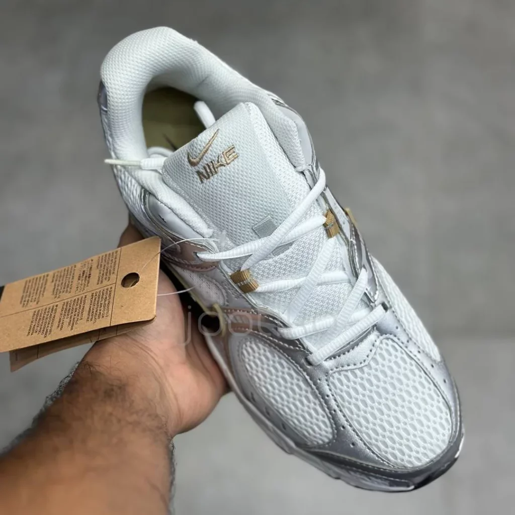 نایک وی فایو آر ان آر متالیک بژ Nike V5 RNR Parachute Beige Metallic Pewter - تصویر 2