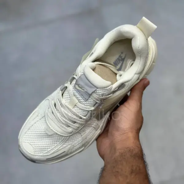 نایک وی تو کی ران کرم شیری طوسی Nike V2K Run Off-White / Cream نایک وی تو کی ران کرم شیری طوسی Nike V2K Run Off-White / Cream