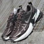 نایک وی تو کی ران قهوه‌ای سوخته Nike V2K Run Velvet Brown White Black Baroque Brown