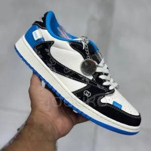 نایک ایر جردن وان لو گوچی سفید مشکی آبی Nike Air Jordan 1 Low Gucci White Black Blue نایک ایر جردن وان لو گوچی سفید مشکی آبی Nike Air Jordan 1 Low Gucci White Black Blue
