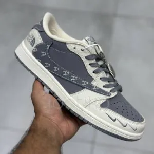 نایک ایر جردن وان لو نورث فیس طوسی کرم Nike Air Jordan 1 Low The North Face Grey Cream نایک ایر جردن وان لو نورث فیس طوسی کرم Nike Air Jordan 1 Low The North Face Grey Cream