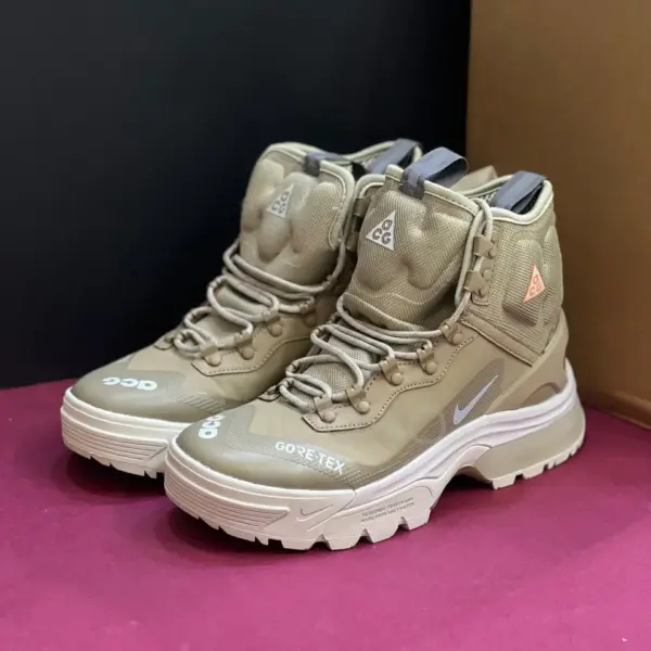 نایک ای سی جی ایر زوم گایادوم گورتکس خاکی Nike ACG Air Zoom Gaiadome Gore-Tex Khaki نایک ای سی جی ایر زوم گایادوم گورتکس خاکی Nike ACG Air Zoom Gaiadome Gore-Tex Khaki