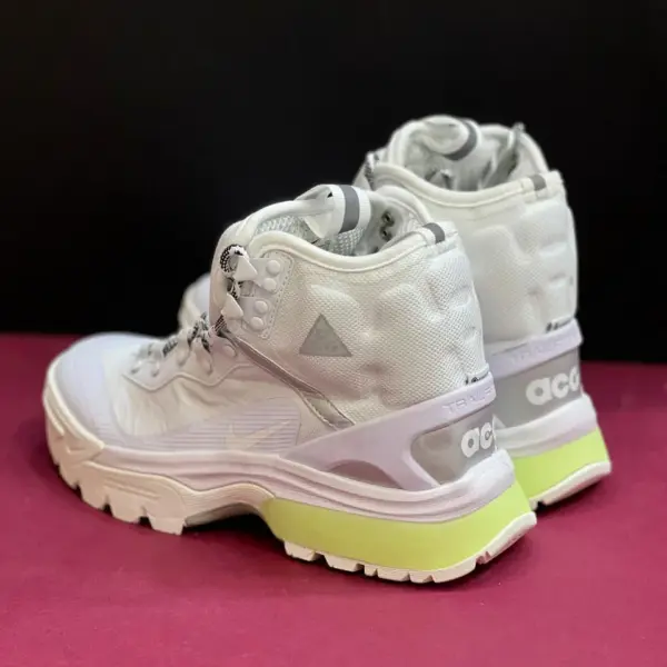 نایک ای سی جی ایر زوم گایادوم گورتکس سامیت سفید Nike ACG Air Zoom Gaiadome Gore-Tex Summit White نایک ای سی جی ایر زوم گایادوم گورتکس سامیت سفید Nike ACG Air Zoom Gaiadome Gore-Tex Summit White