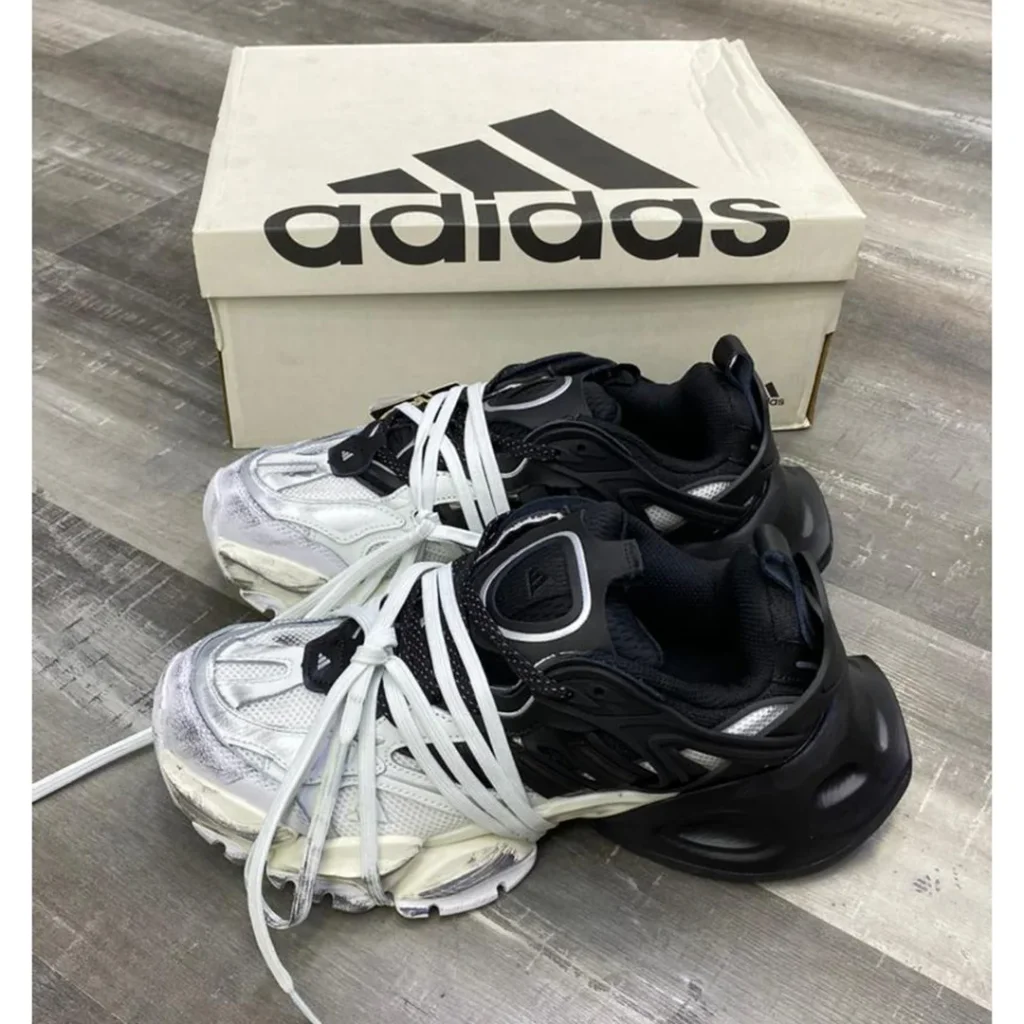 آدیداس رانر اکس ال جی دیلاکس سفید مشکی adidas XLG Runner Deluxe White Black - تصویر 3