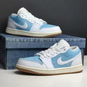 جردن وان لو دنیم ورن بلو Jordan 1 Low SE Denim Worn Blue Women’s جردن وان لو دنیم ورن بلو Jordan 1 Low SE Denim Worn Blue Women’s