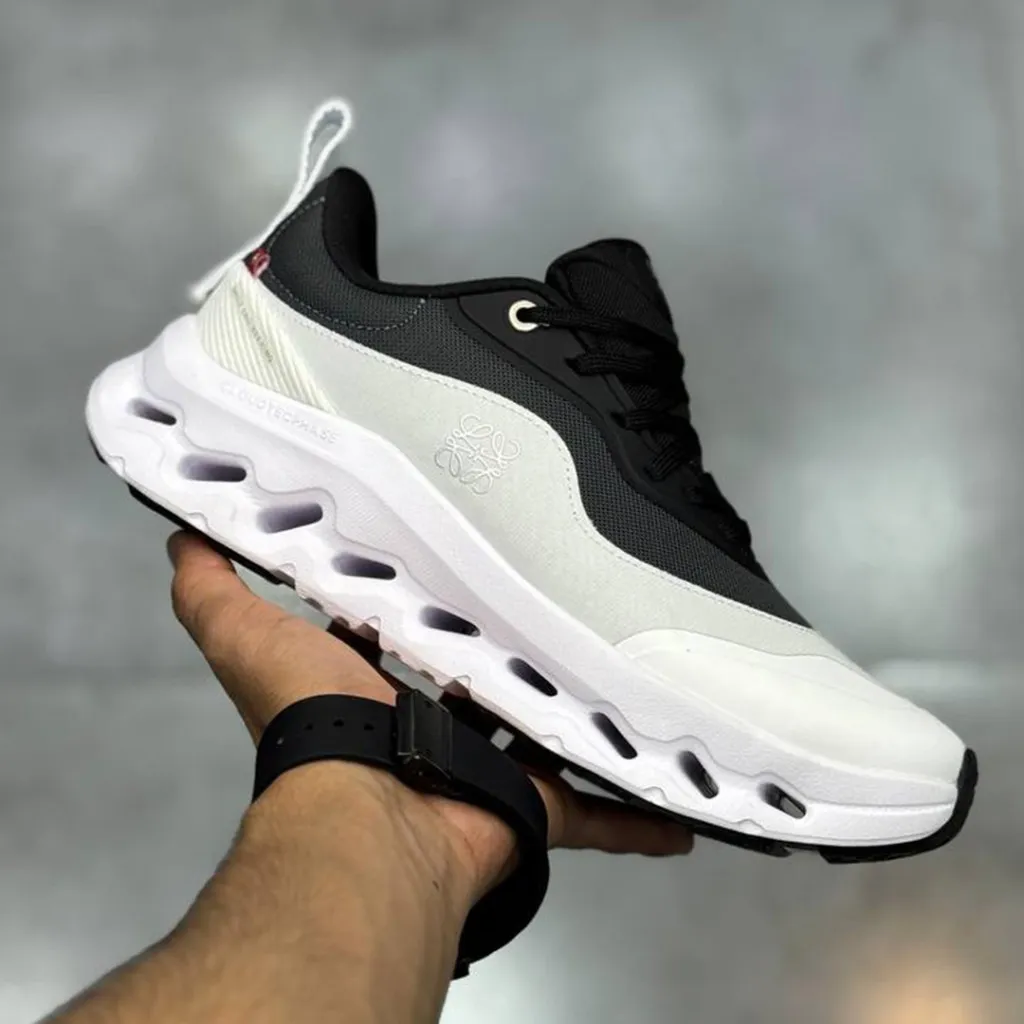 کتونی آن رانینگ کلودتیلت 2 لوئه‌وه مشکی سفید On Running Cloudtilt 2 LOEWE Black White - تصویر 2