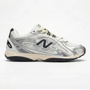 نیوبالانس 204 ال سیلور متالیک بلک New Balance 204L Silver Metallic Black نیوبالانس 204 ال سیلور متالیک بلک New Balance 204L Silver Metallic Black