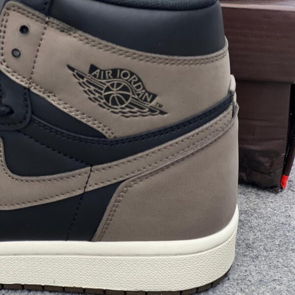 جردن وان های پالومینو Jordan 1 Retro High OG Palomino جردن وان های پالومینو Jordan 1 Retro High OG Palomino