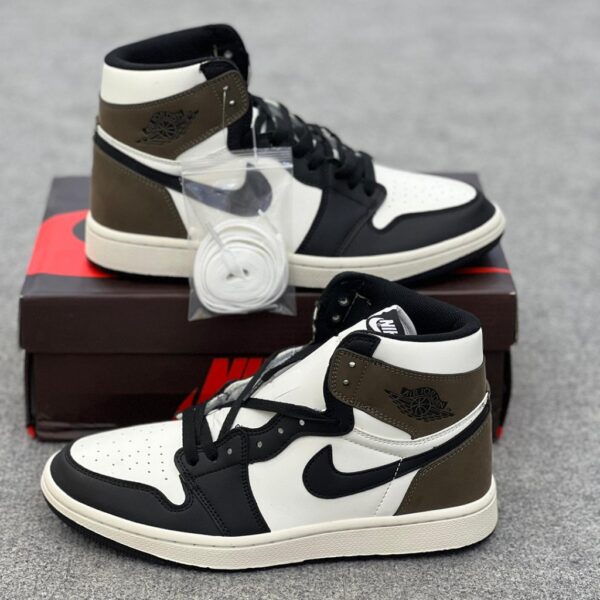جردن وان های دارک موکا Jordan 1 High Dark Mocha MSTR جردن وان های دارک موکا Jordan 1 High Dark Mocha MSTR