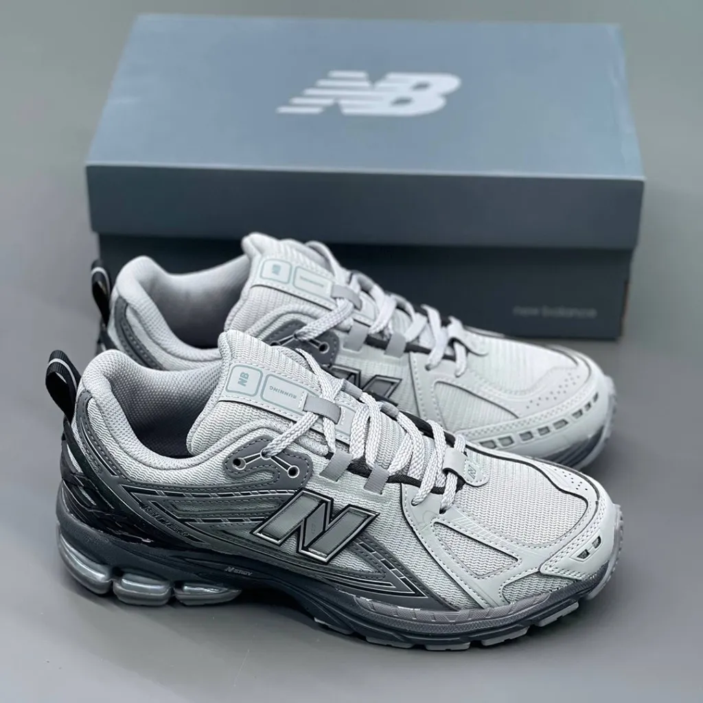 کفش نیوبالانس 1906 طوسی نقره‌ای مشکی New Balance 1906R Brighton Grey - تصویر 3