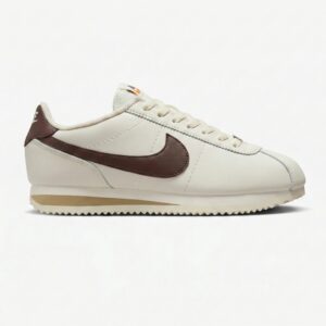 کتانی نایک کورتز سفید شیری قهوهای Nike Cortez Cacao Wow DN1791-104 کتانی نایک کورتز سفید شیری قهوهای Nike Cortez Cacao Wow DN1791-104