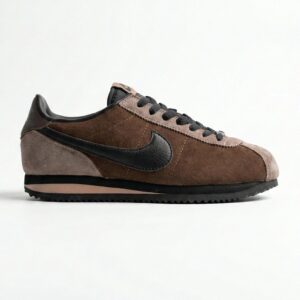 نایک کورتز قهوهای مشکی ولوت Nike Cortez ’23 Velvet Brown FJ5180-200 نایک کورتز قهوهای مشکی ولوت Nike Cortez ’23 Velvet Brown FJ5180-200