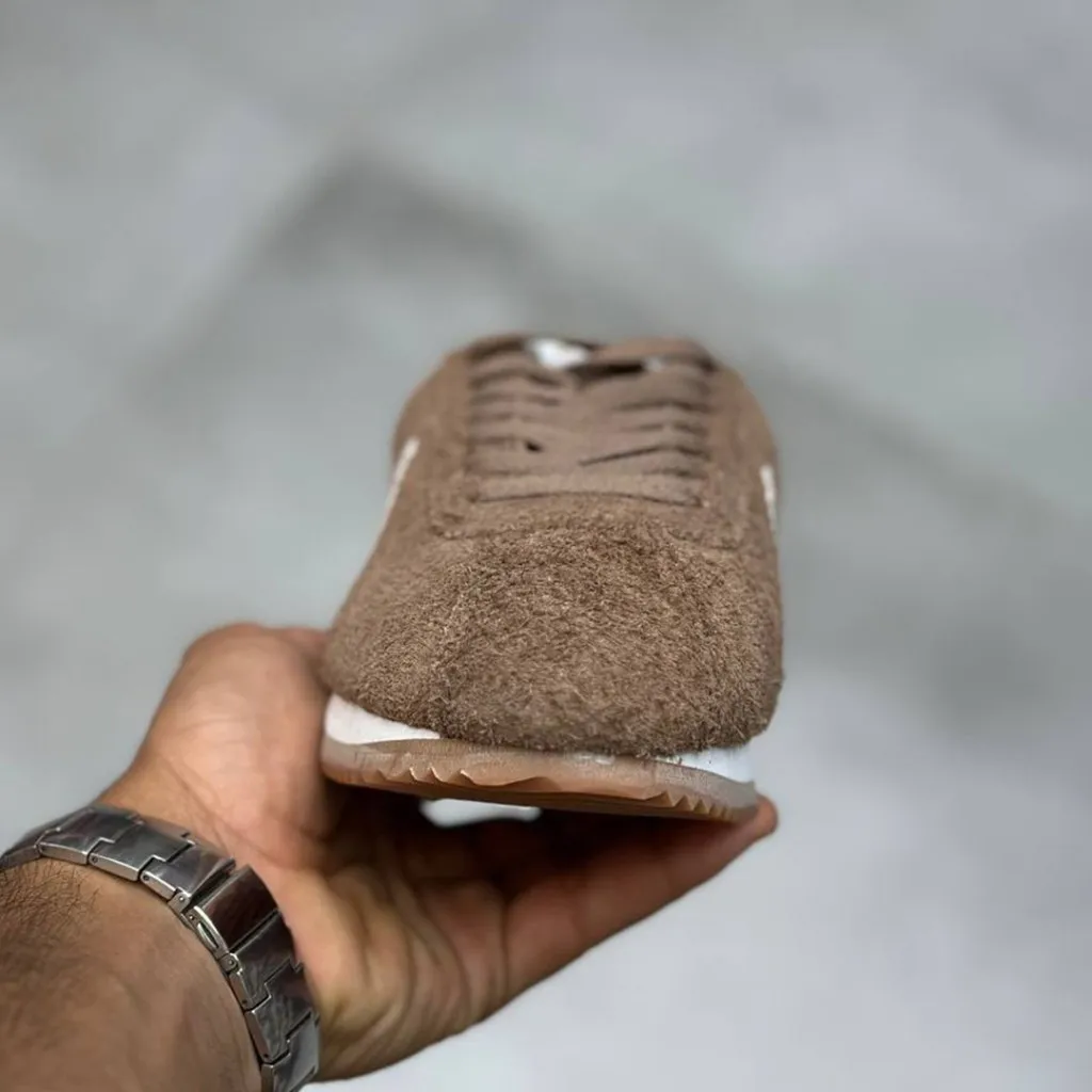 نایک کورتز قهوه‌ای سفید Nike Cortez Vintage Medium Curry FJ2530-200 - تصویر 7