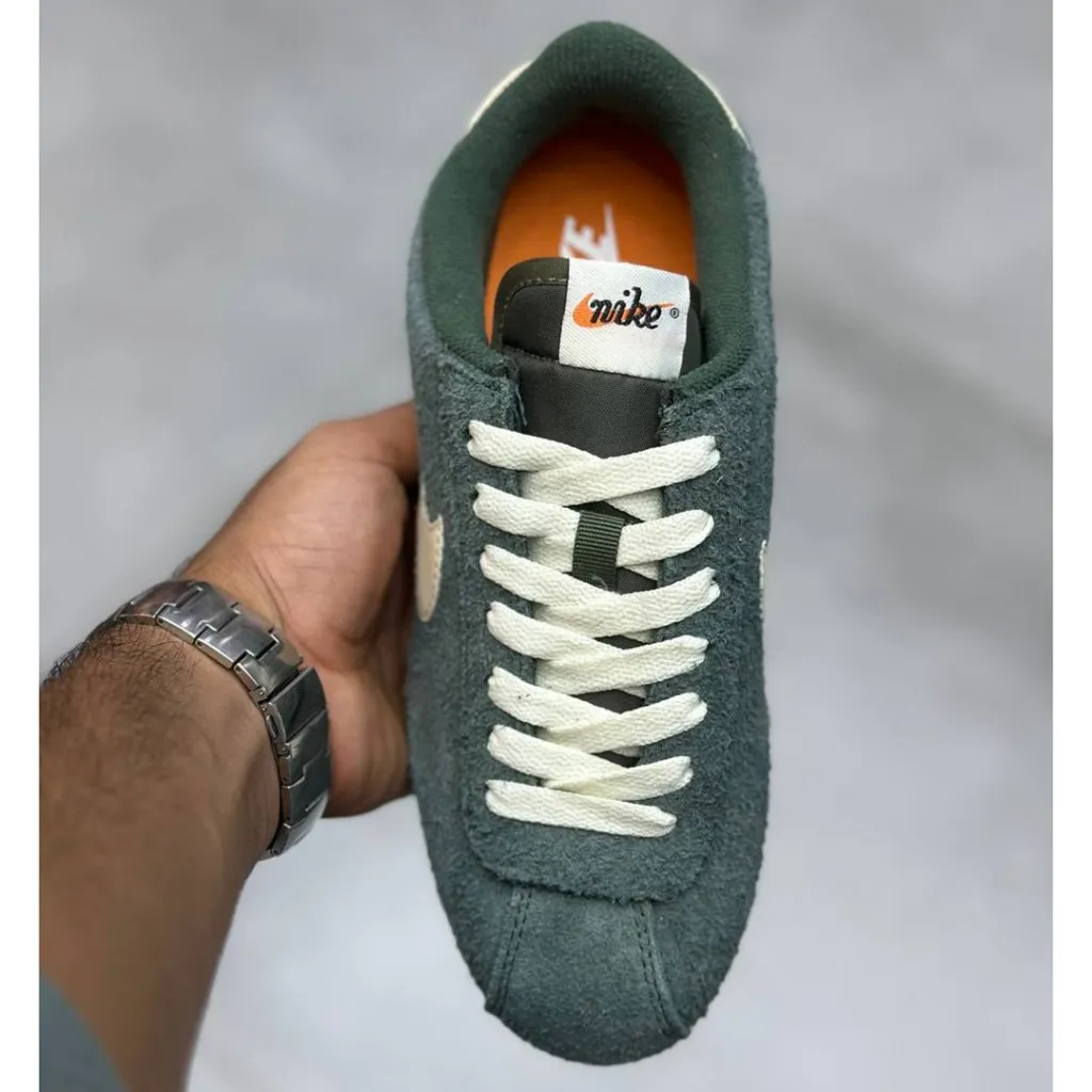 نایک کورتز سبز تیره کرم Nike Cortez Vintage Green Gum FJ2530-301 نایک کورتز سبز تیره کرم Nike Cortez Vintage Green Gum FJ2530-301 - تصویر 5