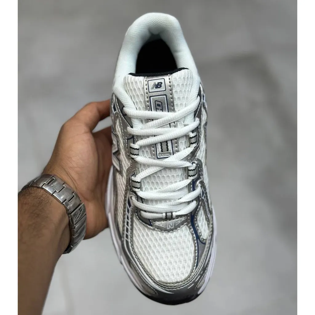 نیوبالانس 740 سفید نقرهای متالیک سرمهای New Balance 740v2 White Shadow Grey Navy U740WN2 نیوبالانس 740 سفید نقرهای متالیک سرمهای New Balance 740v2 White Shadow Grey Navy U740WN2 - تصویر 2