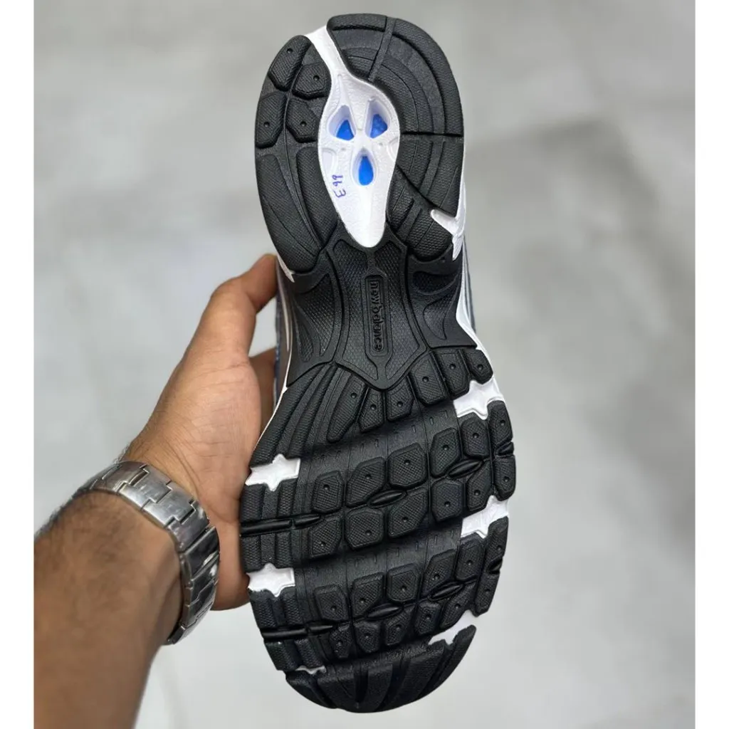 نیوبالانس 740 سفید نقرهای متالیک سرمهای New Balance 740v2 White Shadow Grey Navy U740WN2 نیوبالانس 740 سفید نقرهای متالیک سرمهای New Balance 740v2 White Shadow Grey Navy U740WN2 - تصویر 6
