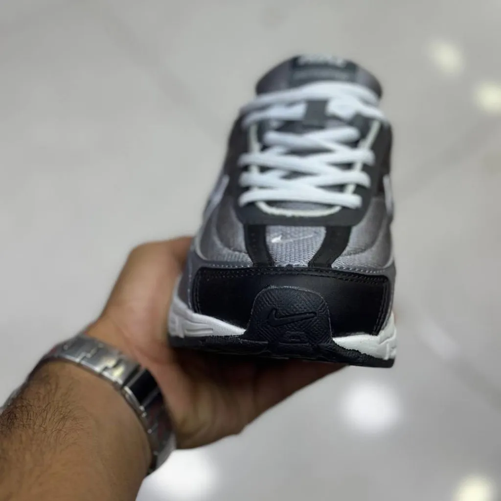 نایک اینیشیتور نقره‌ای خاکستری مشکی سفید Nike Initiator Anthracite Metallic Cool Grey IB3083-001 - تصویر 6