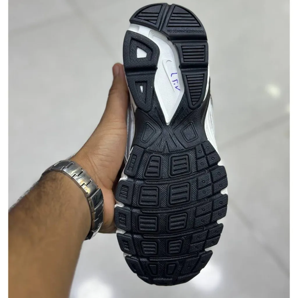 نایک اینیشیتور نقره‌ای خاکستری Nike Initiator Silver Grey - تصویر 5