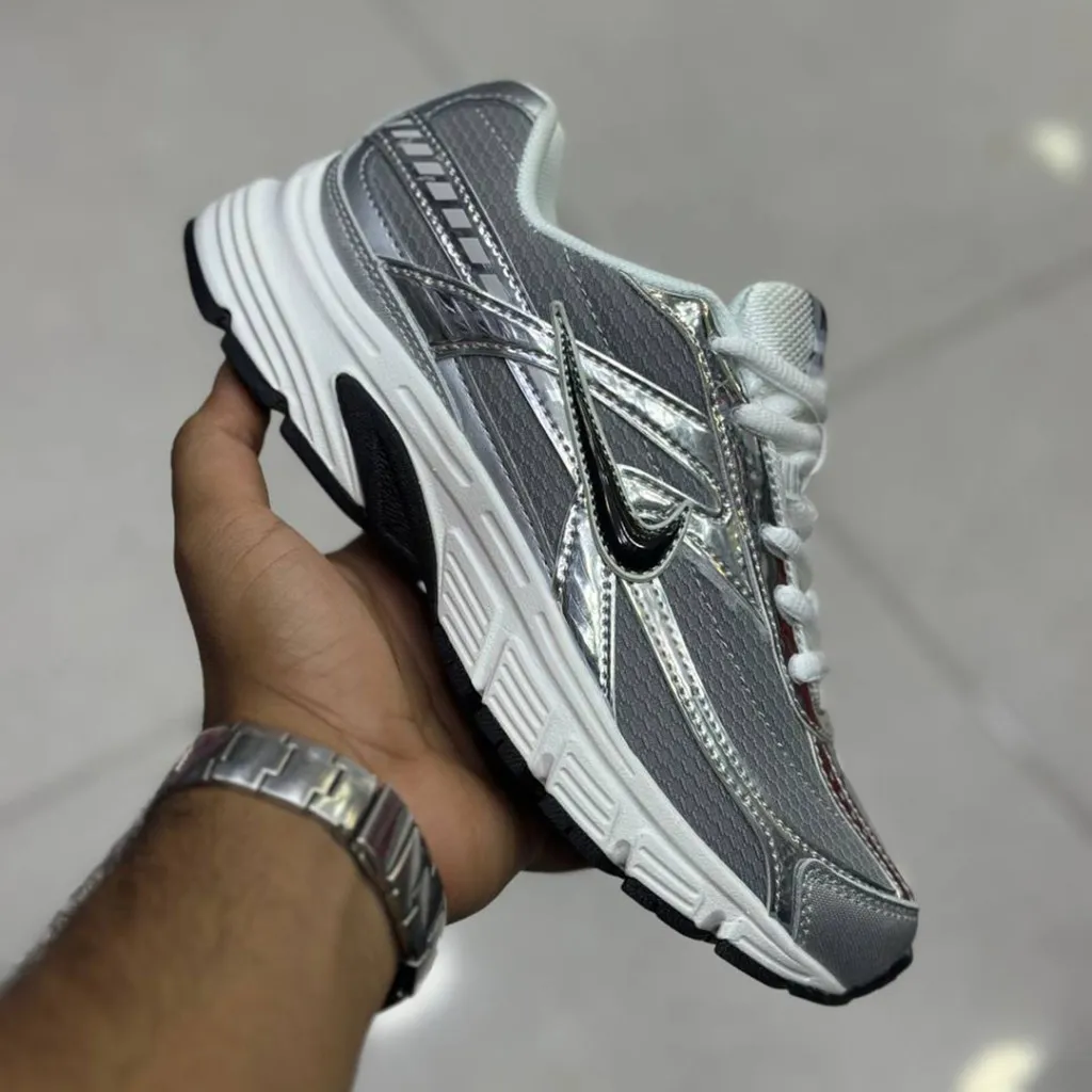 نایک اینیشیتور نقره‌ای خاکستری Nike Initiator Silver Grey - تصویر 2