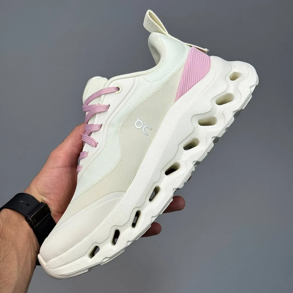 کتونی آن رانینگ کلودتیلت سفید صورتی On Running Cloudtilt 2 LOEWE White Pink - تصویر 5