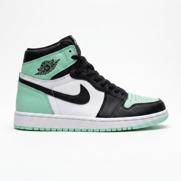 ایر جردن وان های گرین گلو Jordan 1 Retro High OG Green Glow ایر جردن وان های گرین گلو Jordan 1 Retro High OG Green Glow