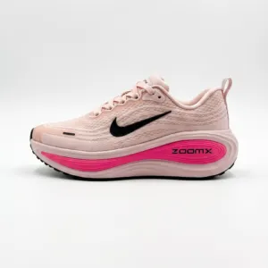نایک ومرو پلاس هایپر صورتی Nike Vomero Plus Hyper Pink نایک ومرو پلاس هایپر صورتی Nike Vomero Plus Hyper Pink