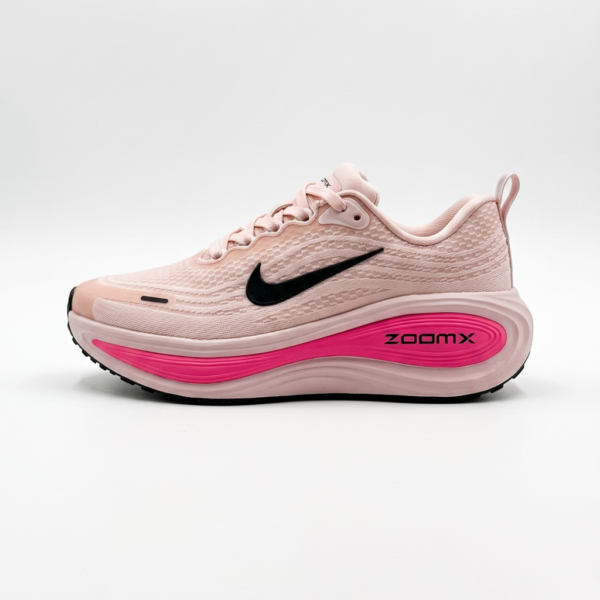نایک ومرو پلاس هایپر صورتی Nike Vomero Plus Hyper Pink نایک ومرو پلاس هایپر صورتی Nike Vomero Plus Hyper Pink