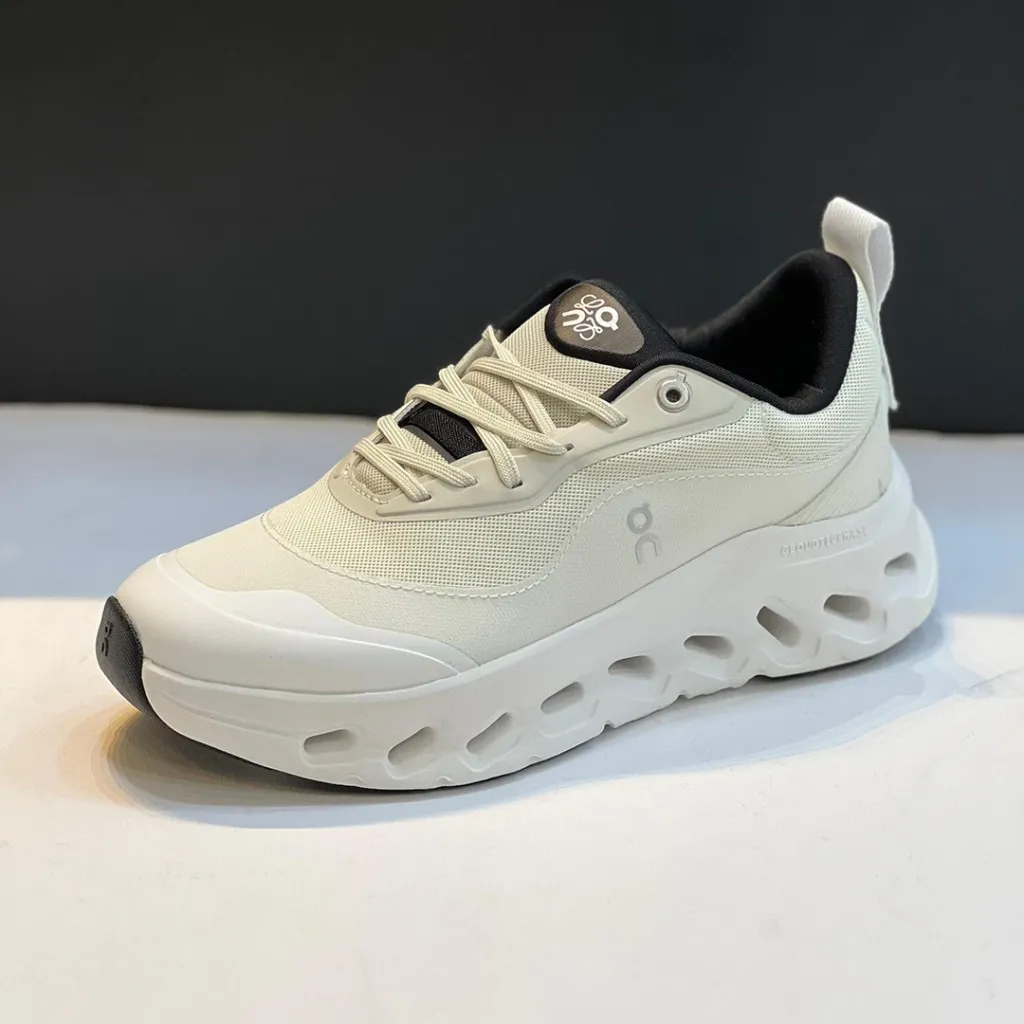 کتونی آن رانینگ کلودتیلت لووه سفید On Running Cloudtilt 2 LOEWE Sand White - تصویر 5