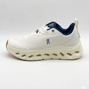 کتونی آن رانینگ کلودتیلت لووه سفید کرم سرمه ای On Running Cloudtilt 2.0 LOEWE White Navy کتونی آن رانینگ کلودتیلت لووه سفید کرم سرمه ای On Running Cloudtilt 2.0 LOEWE White Navy