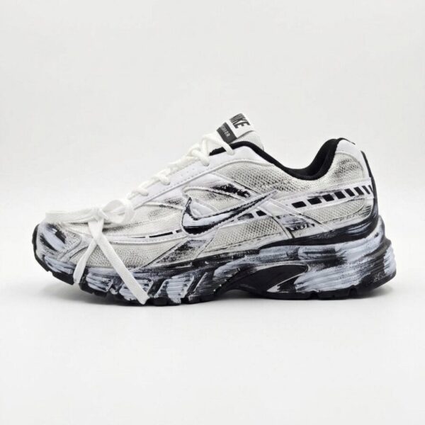 نایک اینیشیتور سفید مشکی کاستوم Nike Initiator نایک اینیشیتور سفید مشکی کاستوم Nike Initiator