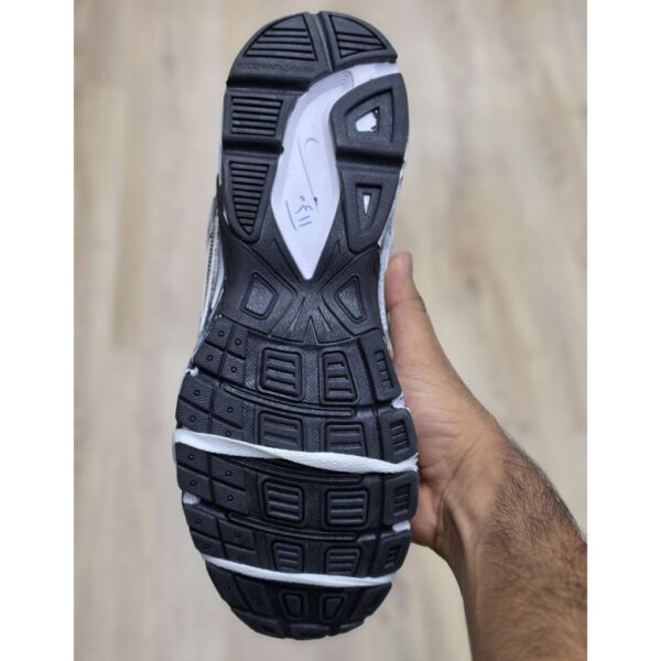 نایک اینیشیتور سفید مشکی کاستوم Nike Initiator نایک اینیشیتور سفید مشکی کاستوم Nike Initiator