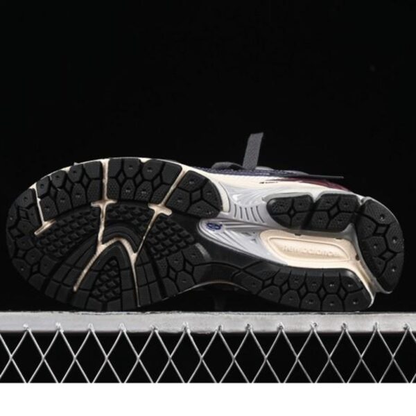 کفش نیوبالانس New Balance 1906A Inkwell Sea Salt U1906ANB کفش نیوبالانس New Balance 1906A Inkwell Sea Salt U1906ANB