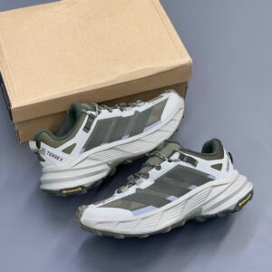 آدیداس ترکس فری‌هایکر اس‌ال گورتکس طوسی زیتونی Terrex Freehiker SL GORE-TEX