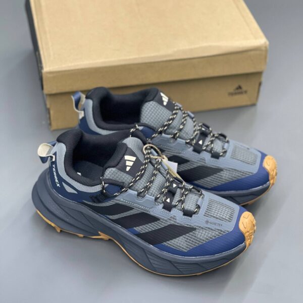 آدیداس ترکس فریهایکر اسال گورتکس سرمهای Terrex Freehiker SL GORE-TEX آدیداس ترکس فریهایکر اسال گورتکس سرمهای Terrex Freehiker SL GORE-TEX