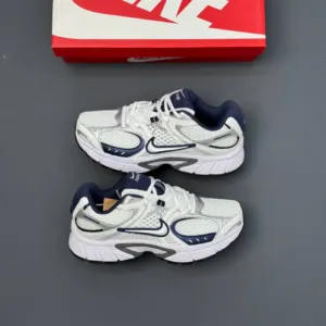 کفش نایک وی فایو کی ران سفید سرمه ای Nike V5K Run White Navy کفش نایک وی فایو کی ران سفید سرمه ای Nike V5K Run White Navy