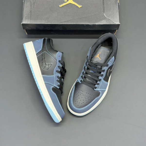 کفش نایک ایر جردن وان لو دارک ابسیدین Nike Air Jordan 1 Low Dark Obsidian کفش نایک ایر جردن وان لو دارک ابسیدین Nike Air Jordan 1 Low Dark Obsidian