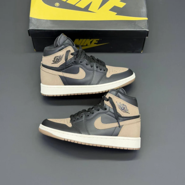 کفش نایک ایر جردن وان ساقدار رترو Nike Air Jordan 1 Retro HighC کفش نایک ایر جردن وان ساقدار رترو Nike Air Jordan 1 Retro HighC