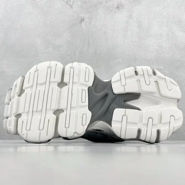 بالنسیاگا کارگو Balenciaga Cargo Sneaker Grey بالنسیاگا کارگو Balenciaga Cargo Sneaker Grey