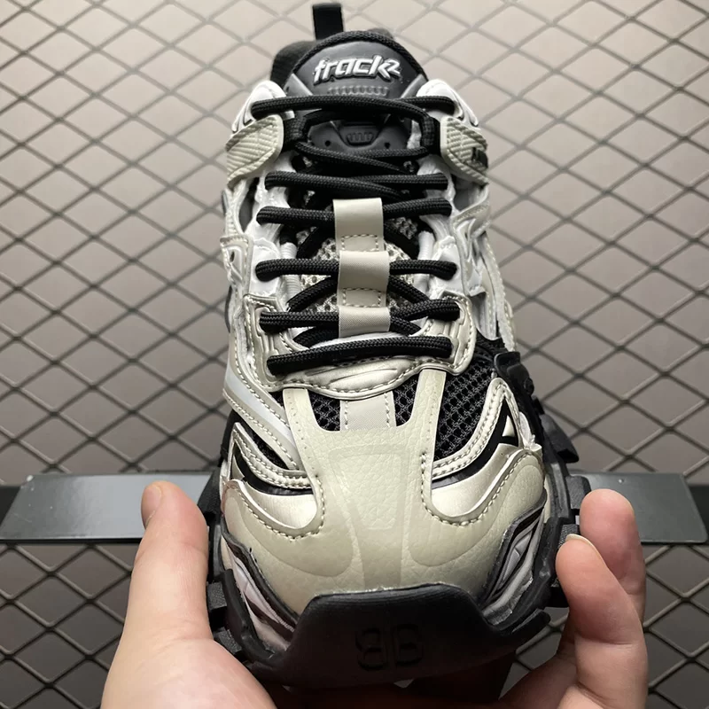 بالنسیاگا ترک Balenciaga Track.2 Beige - تصویر 4