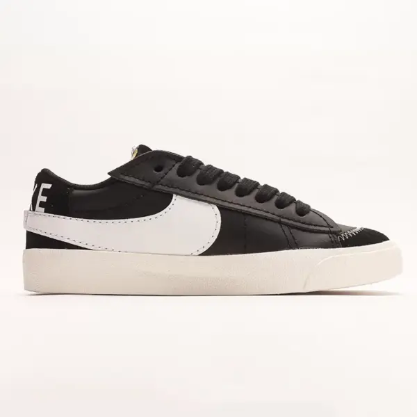 نایک بلیزر جامبو Nike Blazer Low 77 Jumbo Black Sail White مشکی سفید نایک بلیزر جامبو Nike Blazer Low 77 Jumbo Black Sail White مشکی سفید