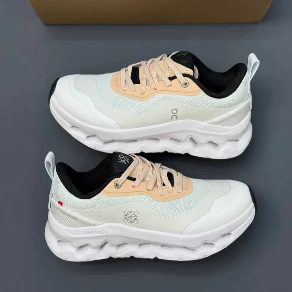 کفش آن رانینگ QC Loewe Cloudtilt سفید کرم On Running QC Loewe Cloudtilt White Cream - تصویر 5