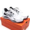 نایک ایر زوم وین فلو Nike Air Zoom Winflo V2 سفید نایک ایر زوم وین فلو Nike Air Zoom Winflo V2 سفید - تصویر 4