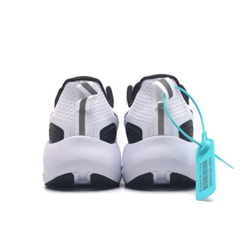 نایک ایر زوم وین فلو Nike Air Zoom Winflo V2 سفید نایک ایر زوم وین فلو Nike Air Zoom Winflo V2 سفید - تصویر 6