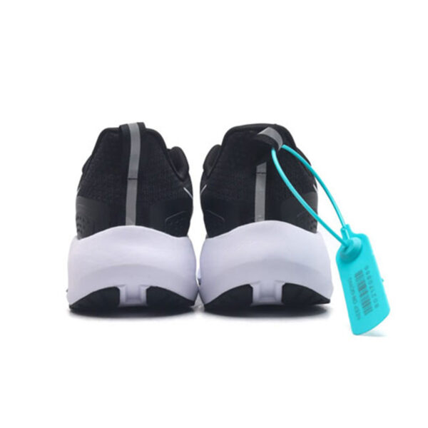نایک ایر زوم وین فلو Nike Air Zoom Winflo V2 مشکی سفید