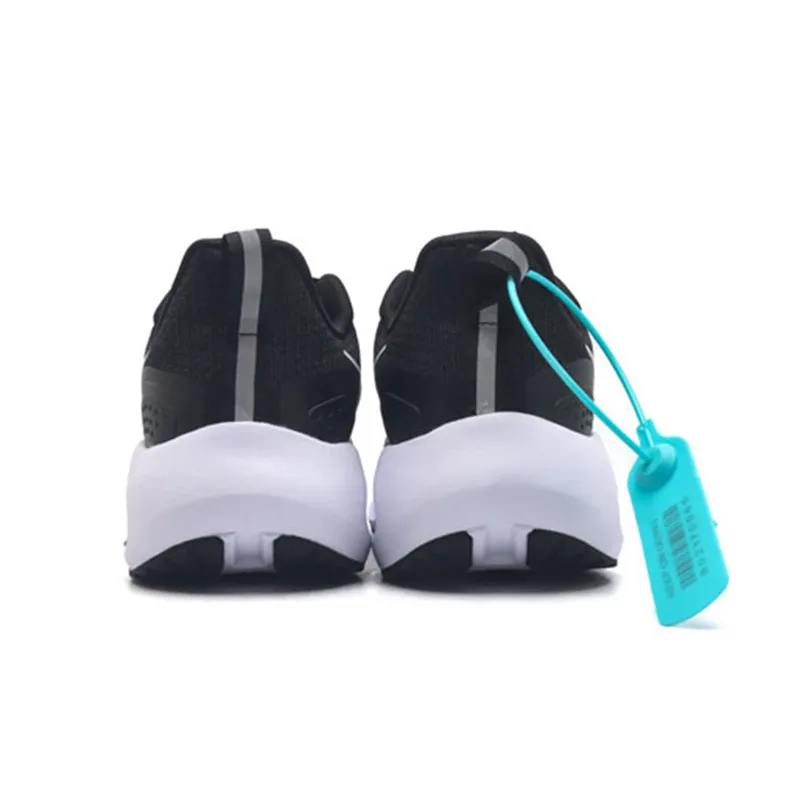 نایک ایر زوم وین فلو Nike Air Zoom Winflo V2 مشکی سفید نایک ایر زوم وین فلو Nike Air Zoom Winflo V2 مشکی سفید - تصویر 6