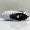 نایک ایر زوم وین فلو Nike Air Zoom Winflo V2 نایک ایر زوم وین فلو Nike Air Zoom Winflo V2 - تصویر 3