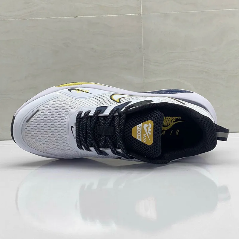 نایک ایر زوم وین فلو Nike Air Zoom Winflo V2 نایک ایر زوم وین فلو Nike Air Zoom Winflo V2 - تصویر 3