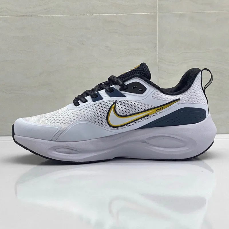 نایک ایر زوم وین فلو Nike Air Zoom Winflo V2 نایک ایر زوم وین فلو Nike Air Zoom Winflo V2 - تصویر 2