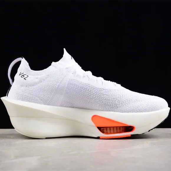 نایک زوم آلفافلای نکست Nike Air Zoom Alphafly Next% 3 Prototype نایک زوم آلفافلای نکست Nike Air Zoom Alphafly Next% 3 Prototype - تصویر 3